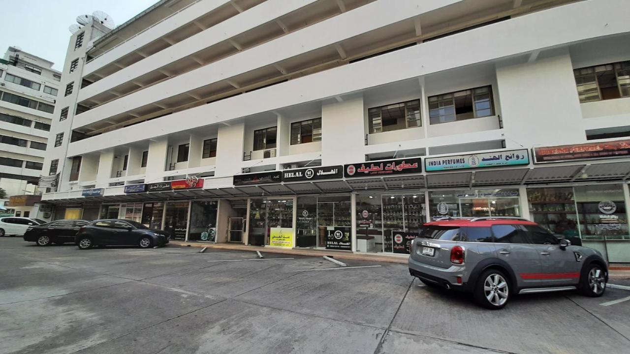 בנגקוק City Plaza Nana Hotel מראה חיצוני תמונה