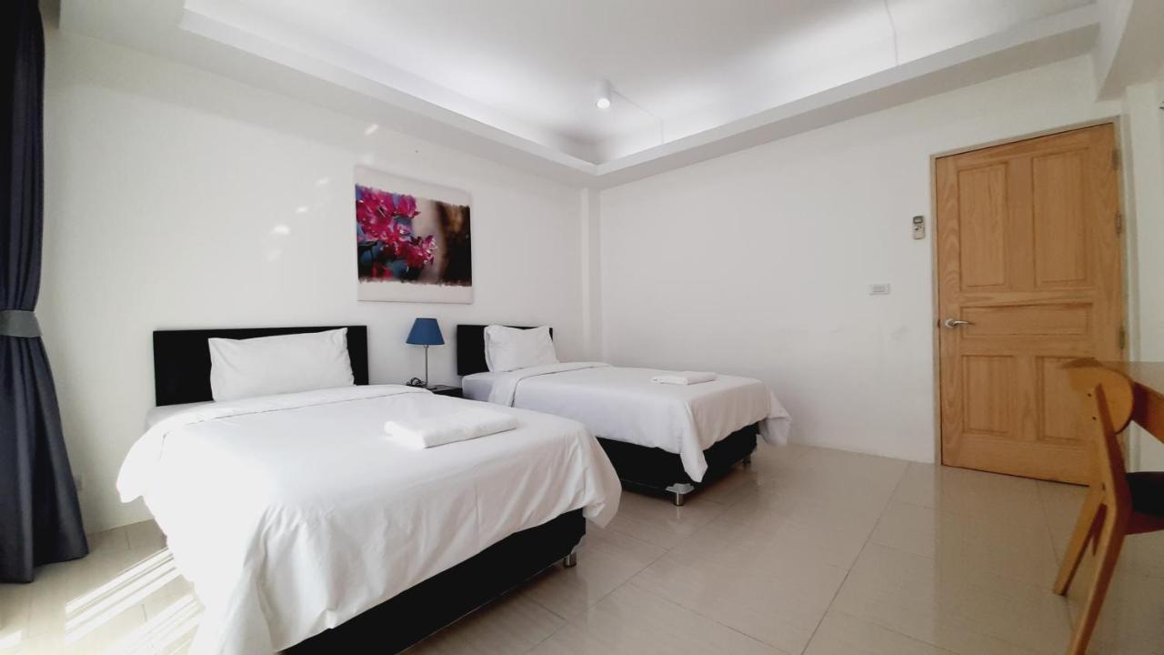 בנגקוק City Plaza Nana Hotel מראה חיצוני תמונה