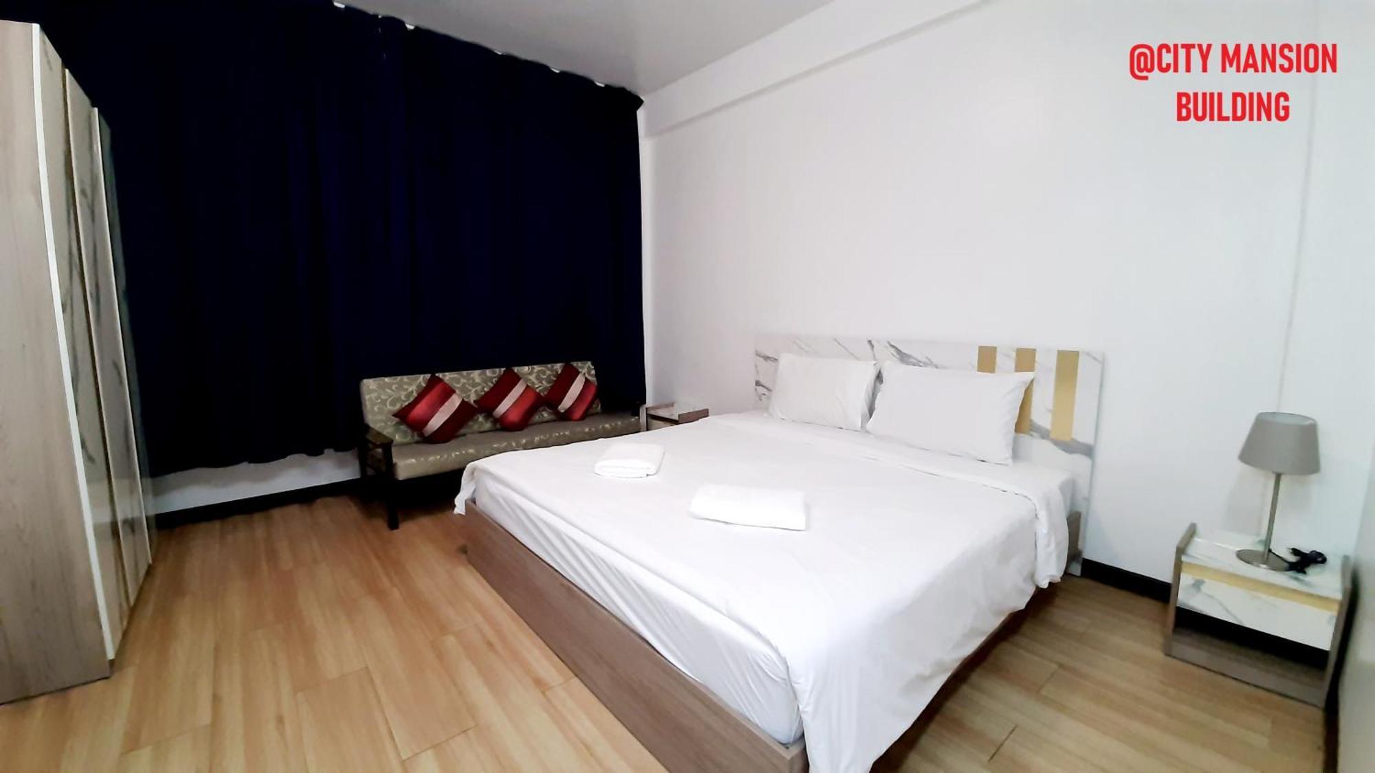 בנגקוק City Plaza Nana Hotel מראה חיצוני תמונה