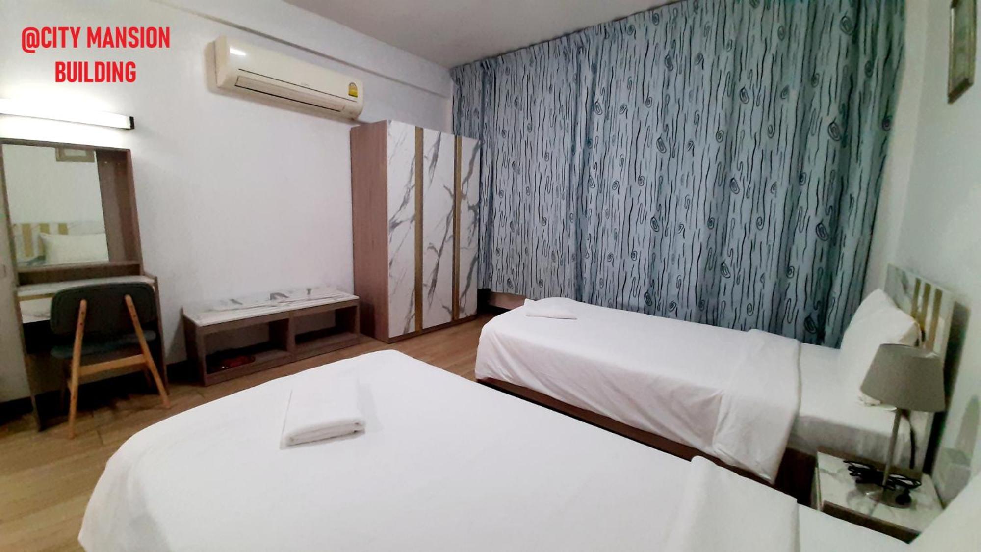 בנגקוק City Plaza Nana Hotel מראה חיצוני תמונה